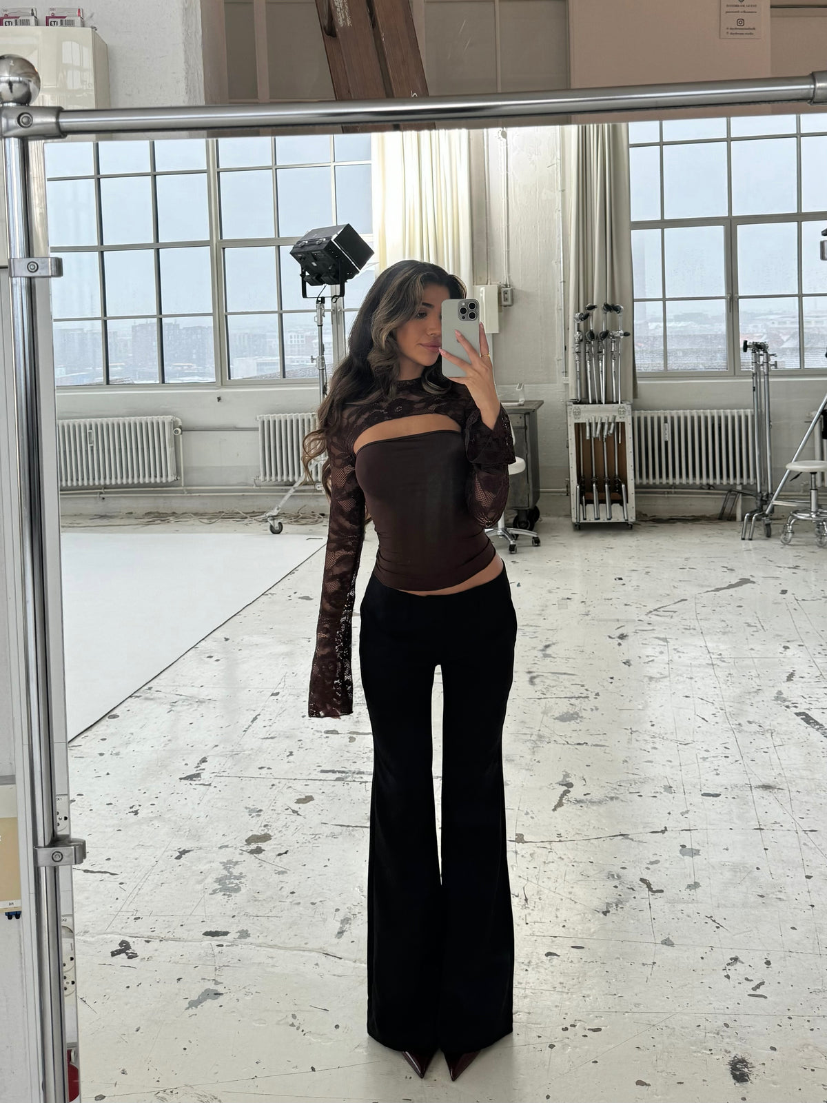 Lara lace long sleeve top - mørk brun