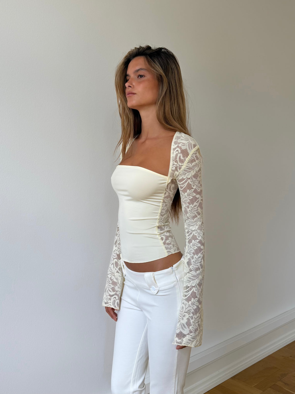 Lua lace top - lys gul