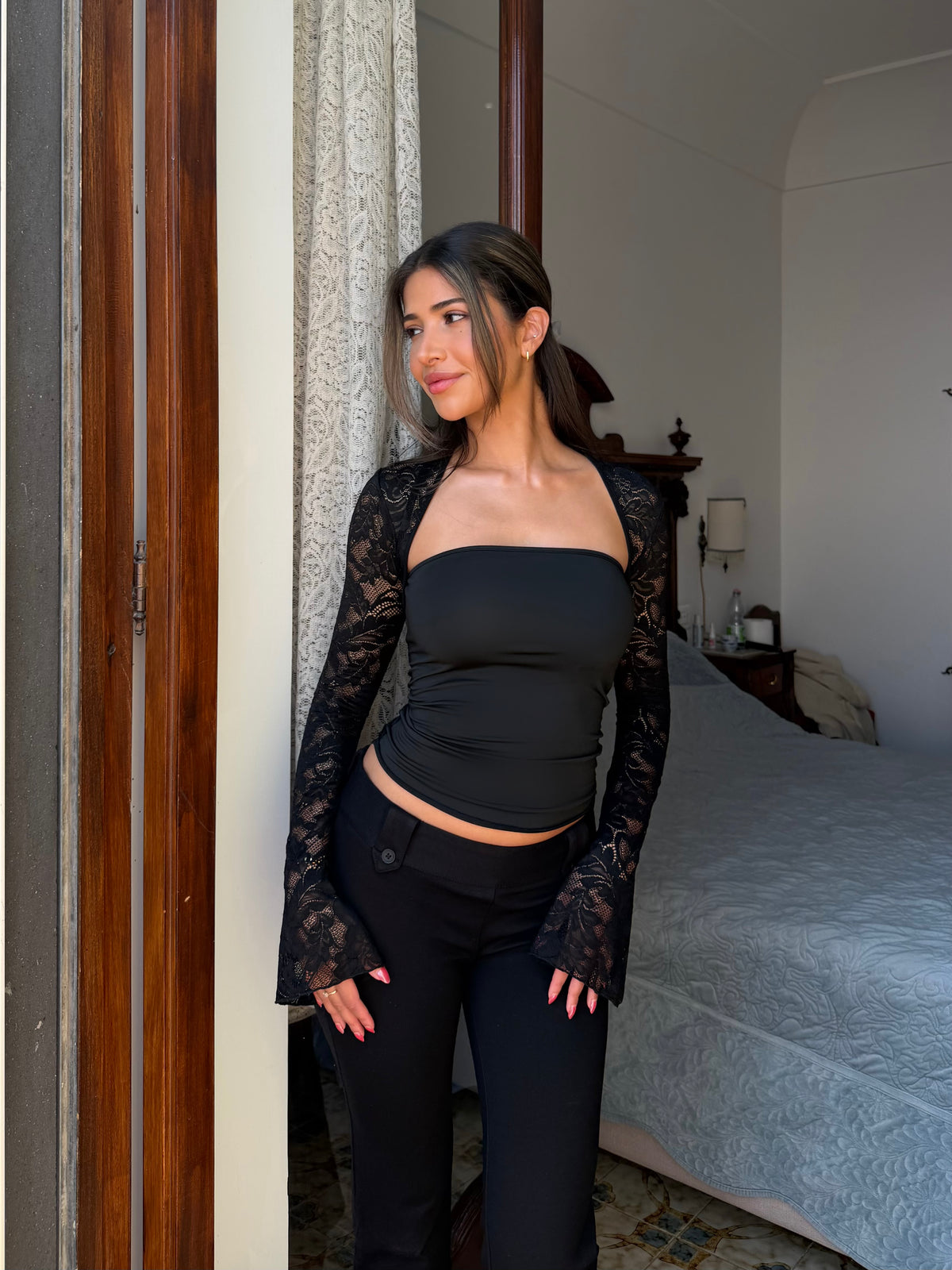 Lua lace top - sort
